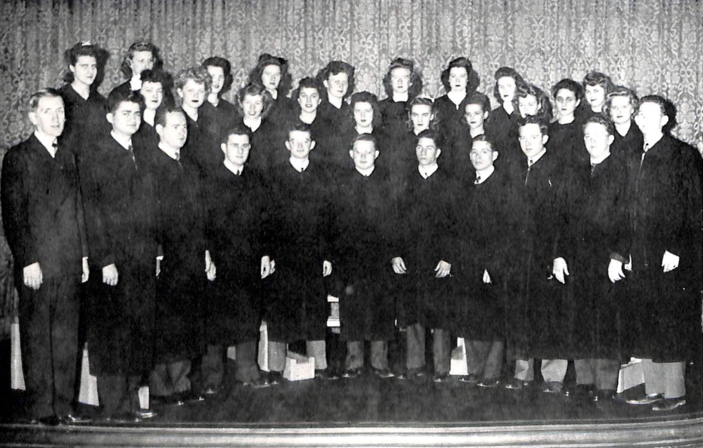 Charles Finney Directs Singing Quakers During WWII